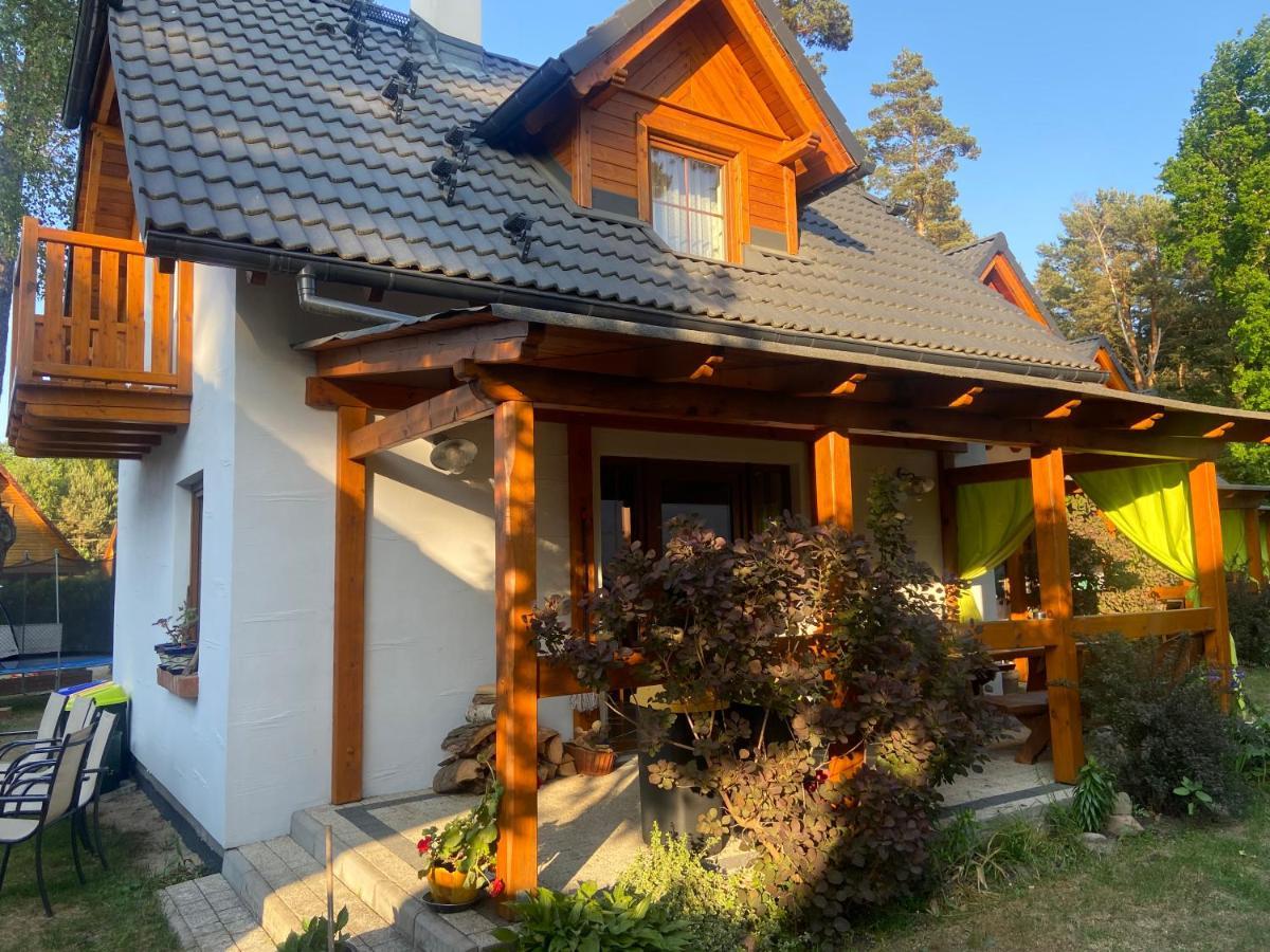 Lesna Chata Jarosławiec Exteriér fotografie