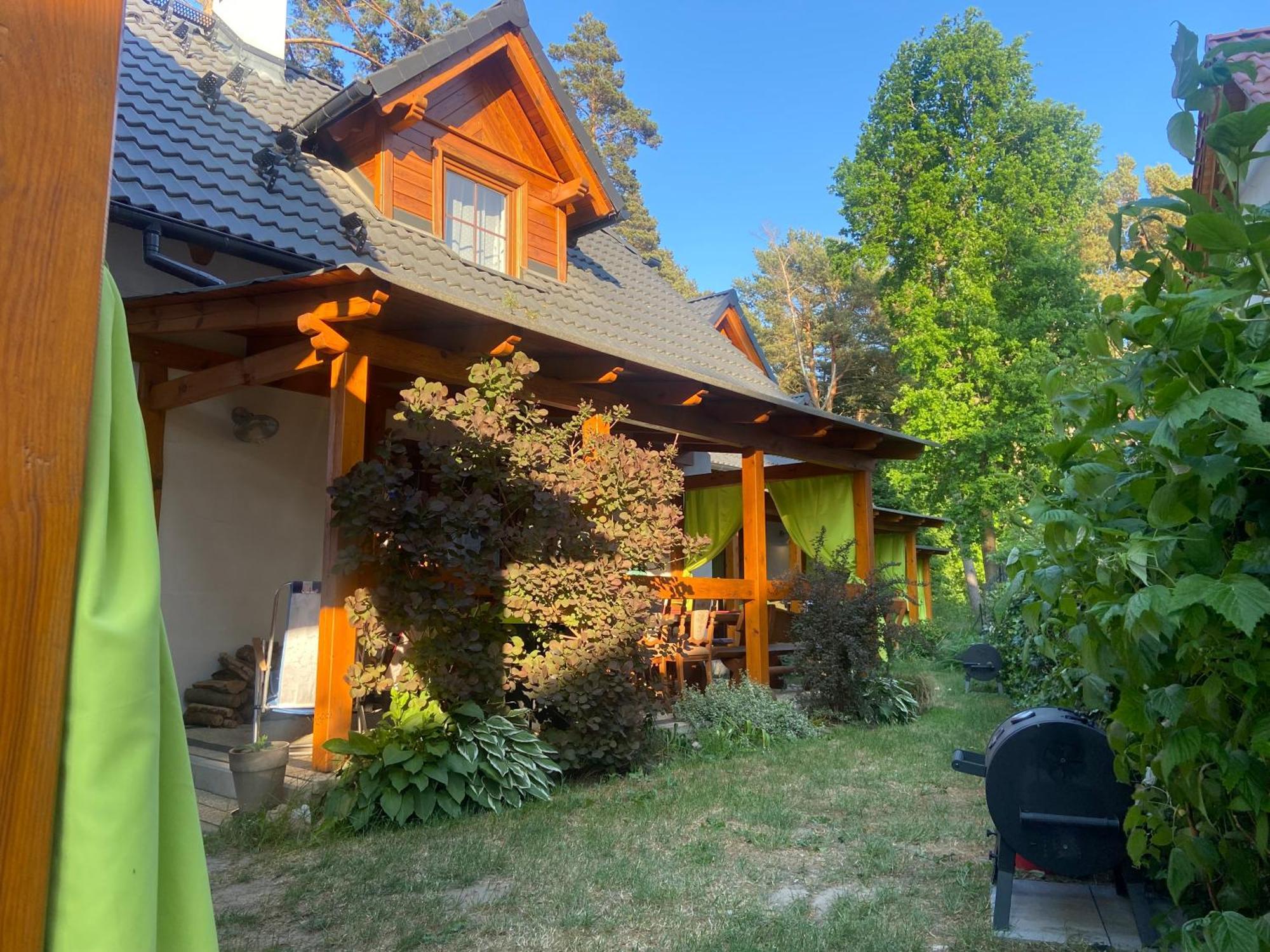 Lesna Chata Jarosławiec Exteriér fotografie