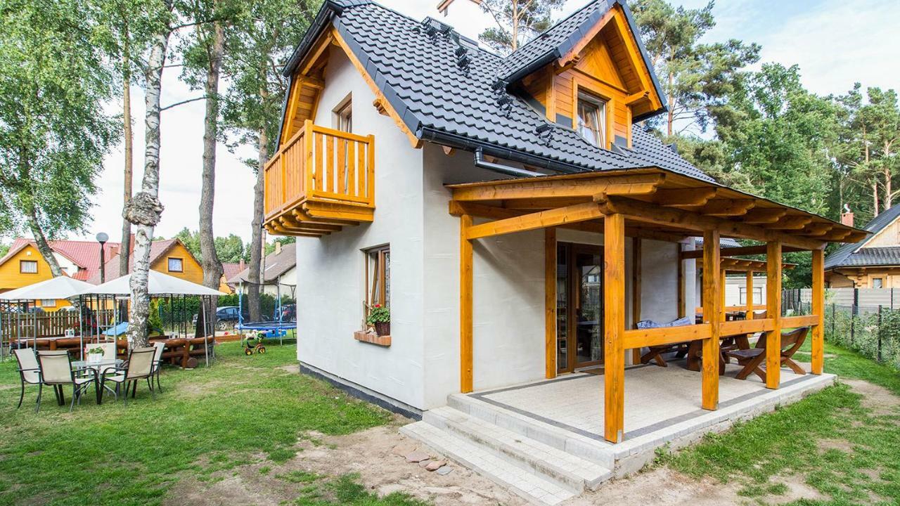 Lesna Chata Jarosławiec Exteriér fotografie